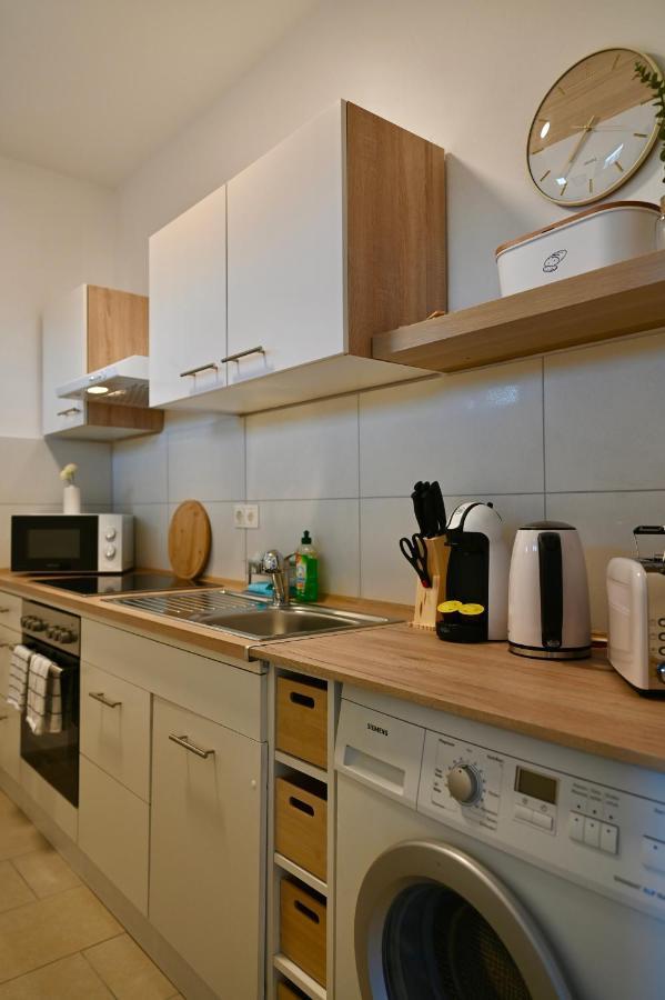 Modernes Apt Mit Direkter Anbindung Zur City Und Messe Hanôver Exterior foto